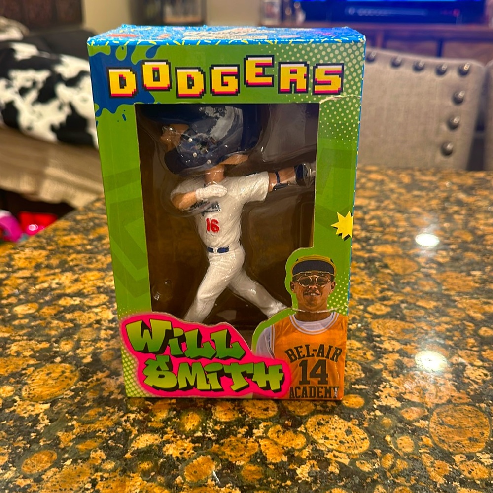 Los Angeles Dodgers Limited Edition #16 Catcher Will Smith Bobble Head